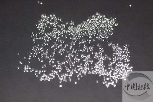 高平金属表面处理厂喷砂玻璃微珠清理